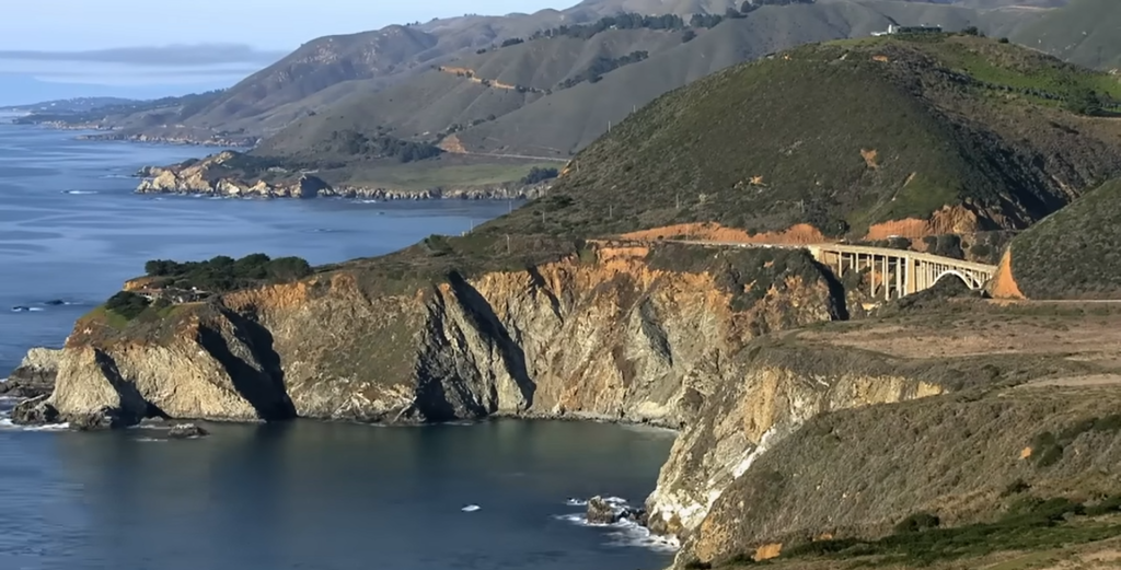 Top 25 Must-Visit Destinations in the United States 3 Iconic landmarks USA